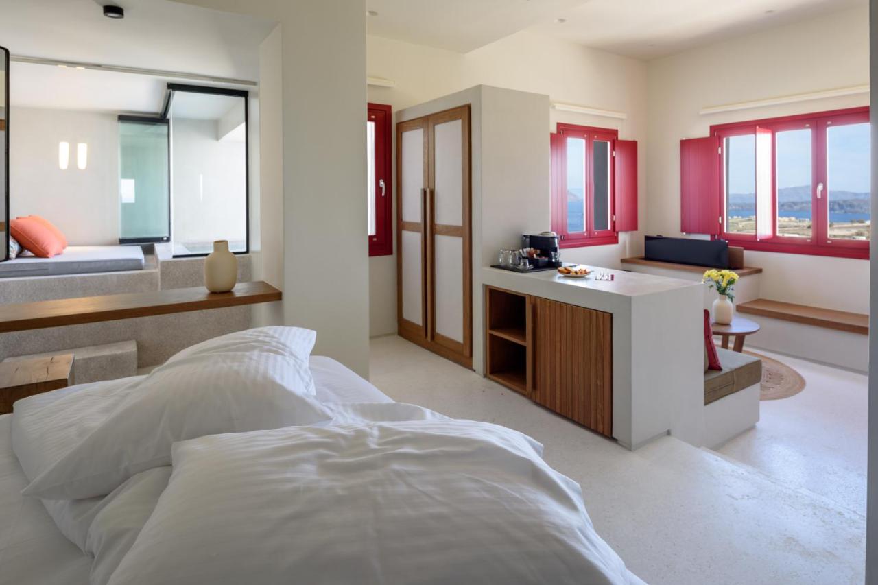 Potnia Theron Suites Акротири Экстерьер фото